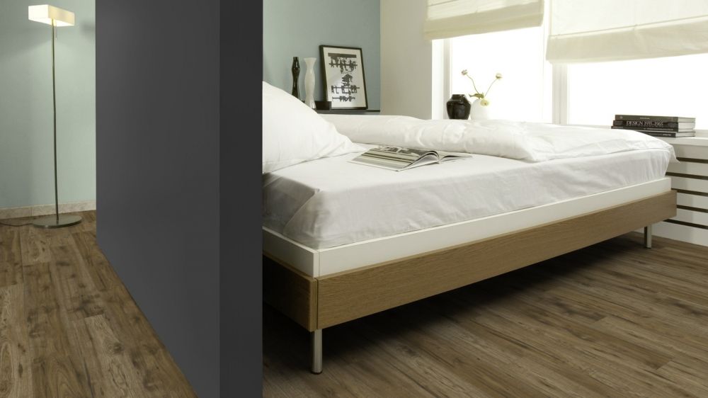 Купить Ламинат Kaindl Natural Touch Premium Plank 10/32 34073 SQ Хикори Челсия