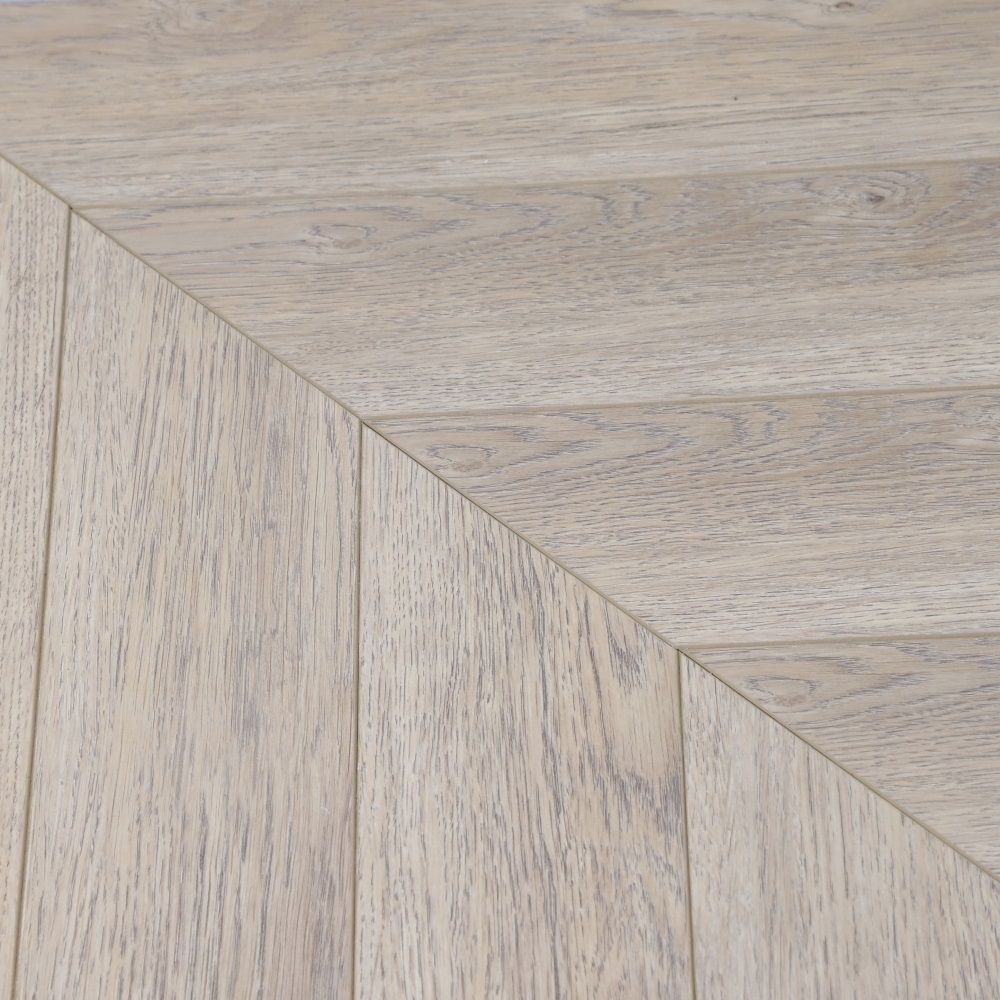 Купить Ламинат Woodstyle Chevron CH152.2  Дуб Зорро