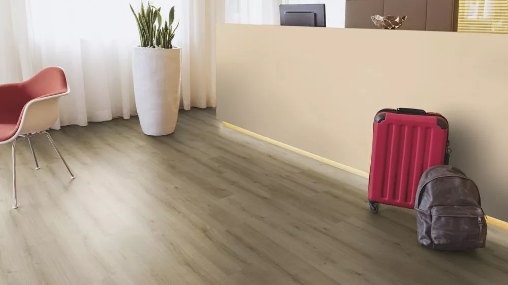 Купить Ламинат Kaindl Natural Touch Standart Plank 8/32 К4421RI Дуб Эвок Тренд
