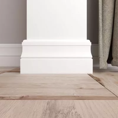 Плинтус Ultrawood арт. Base 0015 (2440 x 127 x 19 мм.)